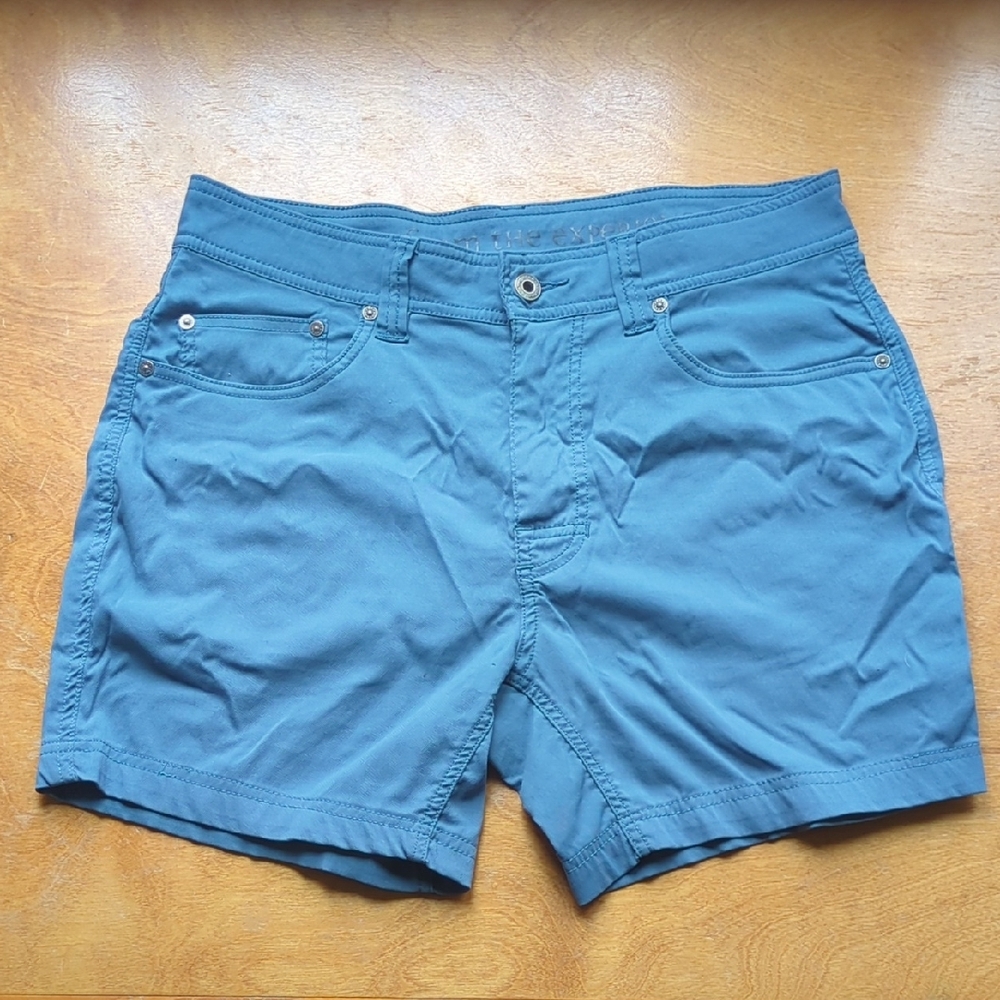 EUC Prana Women's Casual Blue Shorts